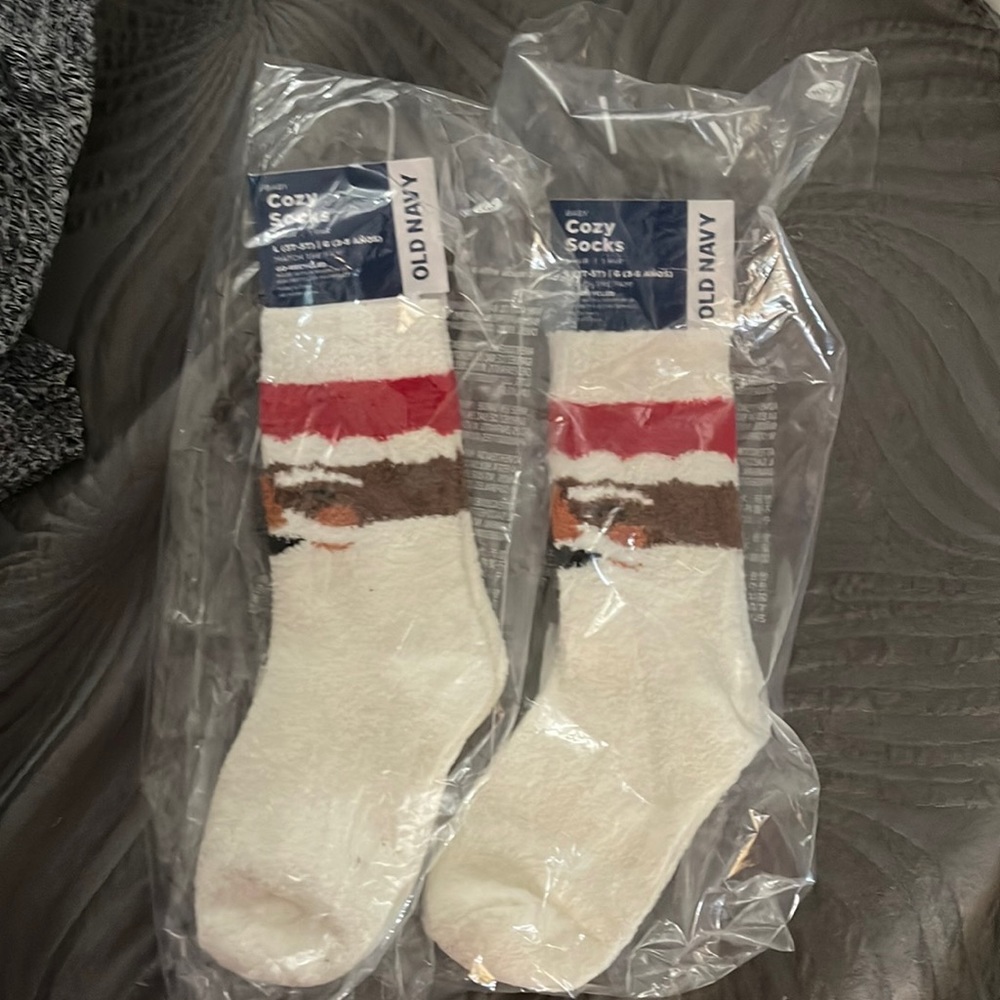 Old Navy Cozy Kids Socks Pair Of 2 ( African American Santa)